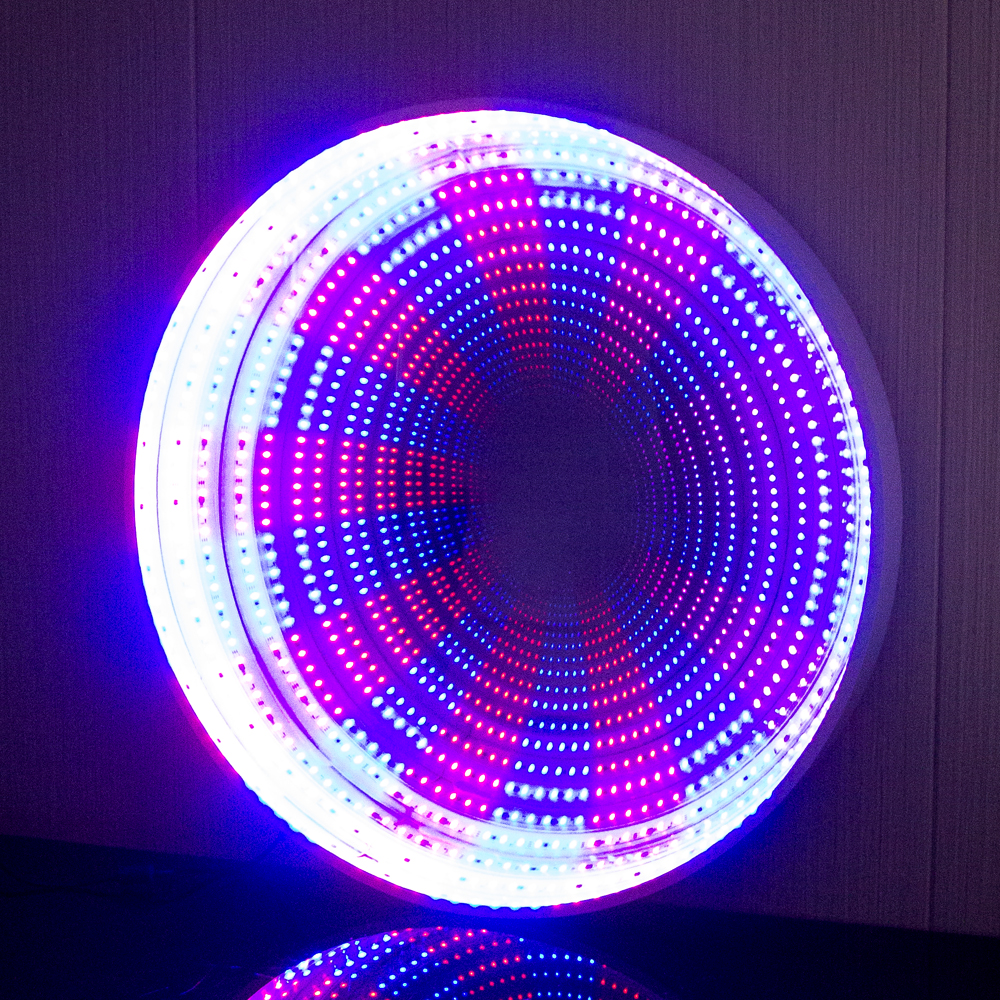 亚克力半透镜在商业展示中的创意应用